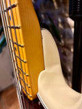 Fender 2022 American Professional II Jazz Bass - Olympic White (Pre-owned)